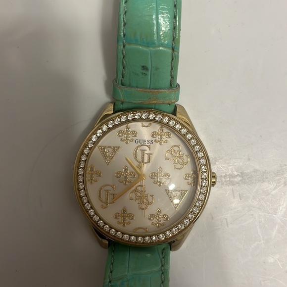 Guess womens blue watch - Picture 2 of 5